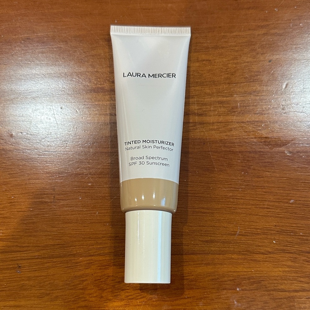 Laura Mercier Tinted Moisturizer with SPF 30 in Wheat